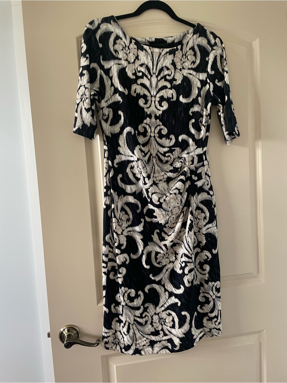 connected apparel Black and White Scroll-Print Midi Dress
